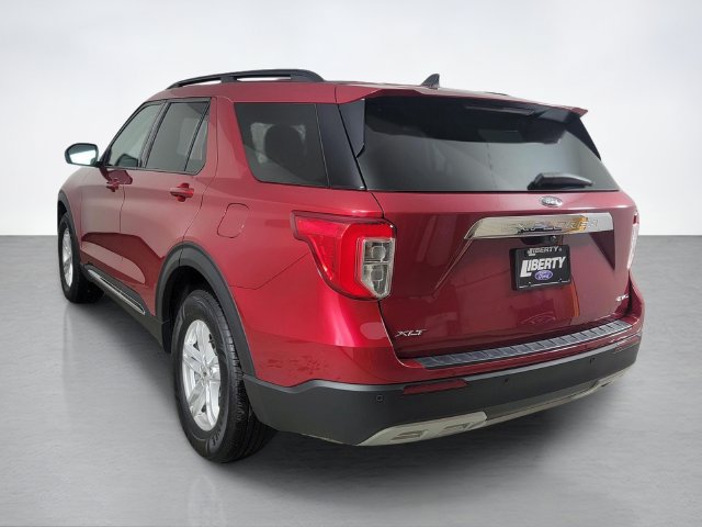 Certified 2023 Ford Explorer XLT w/ Equipment Group 202A AWD/4WD image 5