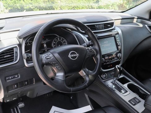 Used 2023 Nissan Murano SV w/ SV Midnight Edition Package image 19