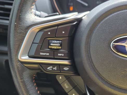 Used 2018 Subaru Crosstrek 2.0i Premium AWD/4WD image 18