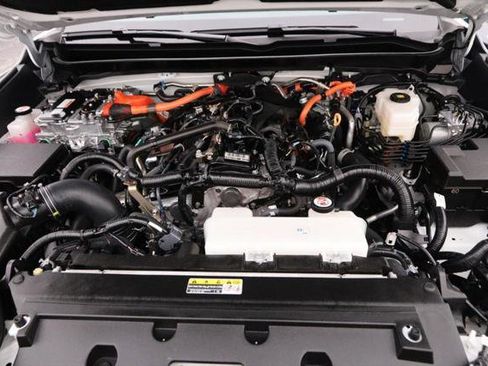 Certified 2024 Toyota Tacoma TRD Off-Road image 31