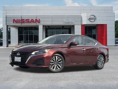 Certified 2023 Nissan Altima 2.5 SV