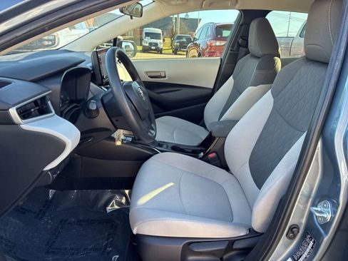 Used 2022 Toyota Corolla LE image 17