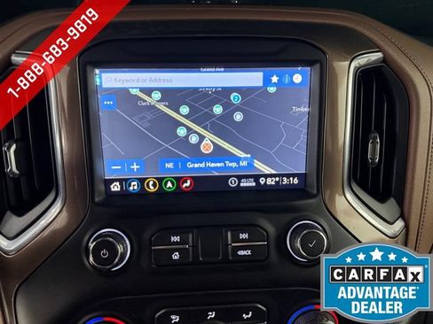 Used 2020 Chevrolet Silverado 2500 High Country w/ Z71 Off-Road Package AWD/4WD image 13