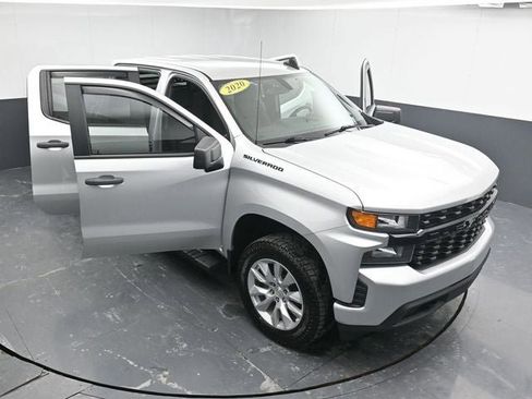 Used 2020 Chevrolet Silverado 1500 Custom w/ Custom Value Package image 29
