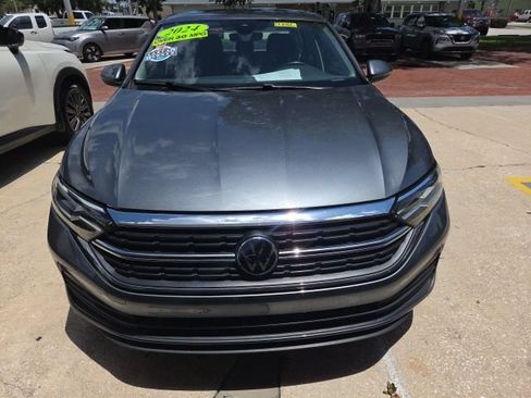 Used 2024 Volkswagen Jetta S FWD image 14