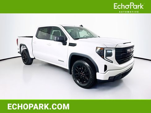 Used 2024 GMC Sierra 1500 Elevation image 1