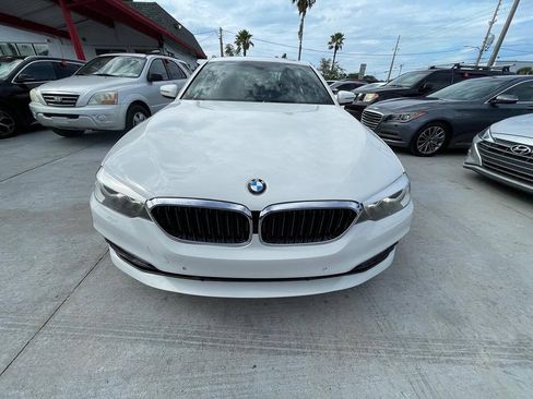 Used 2018 BMW 530e RWD image 1