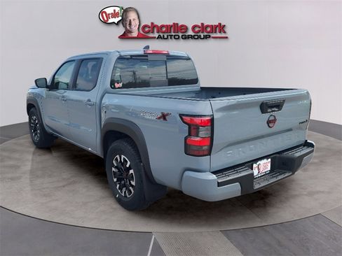 Used 2024 Nissan Frontier Pro-X image 3