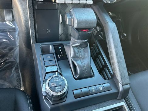Used 2024 Toyota Tacoma TRD Off-Road image 35