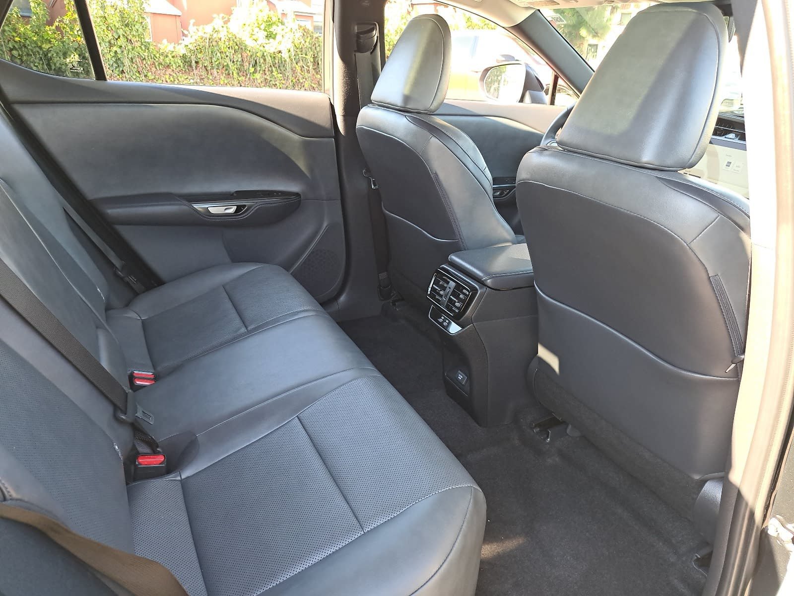 Used 2023 Lexus RZ 450e Premium w/ Technology Package AWD/4WD image 11