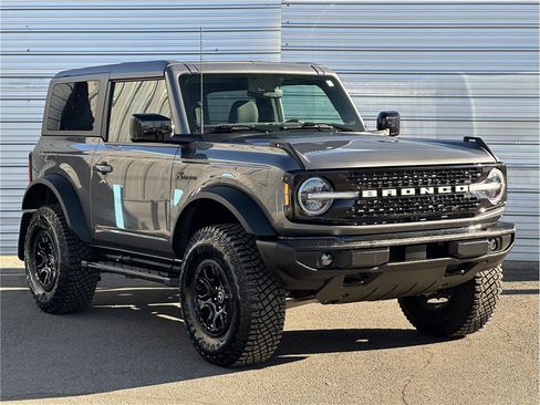 Used 2021 Ford Bronco Wildtrak image 8