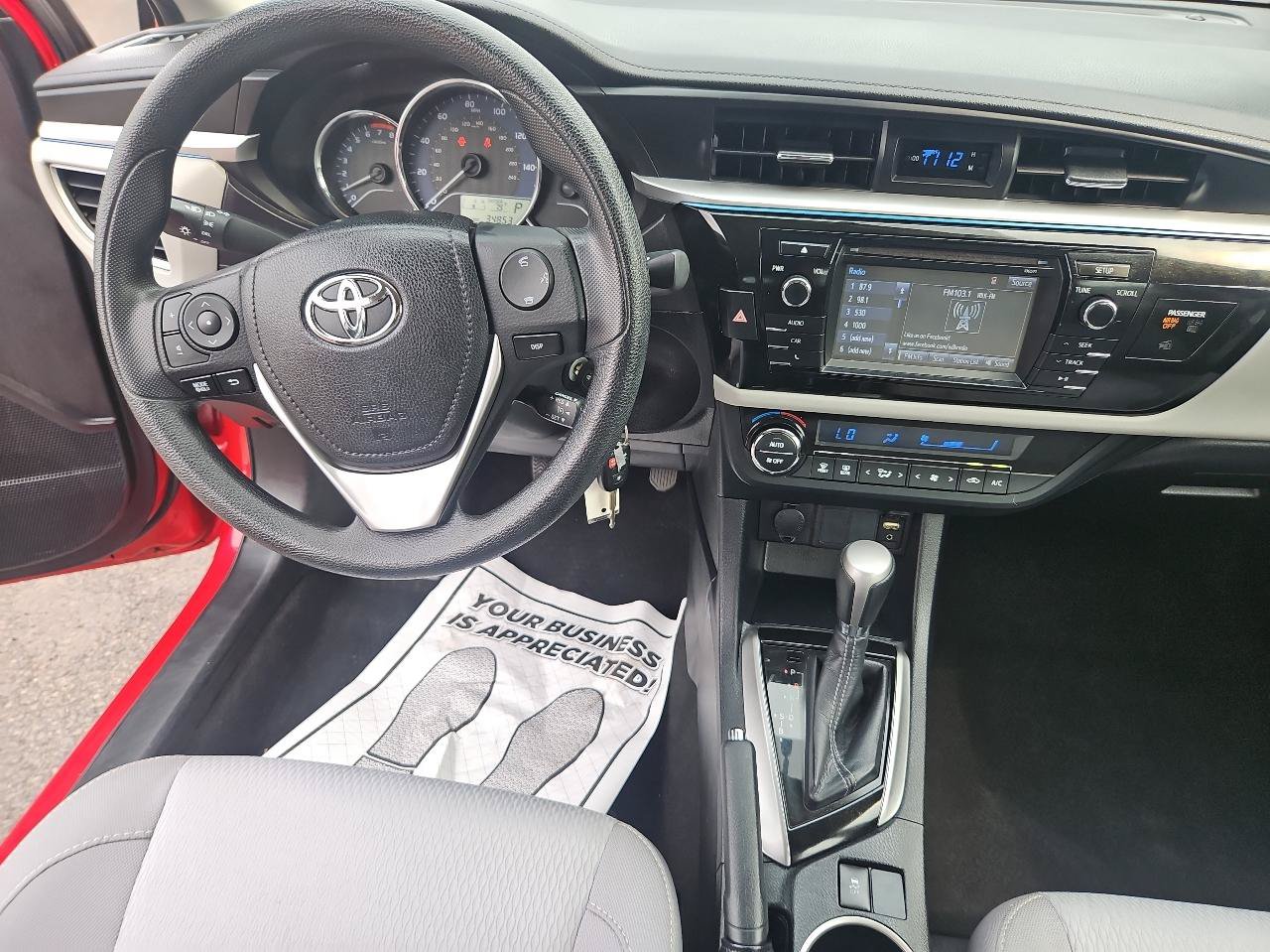 Used 2016 Toyota Corolla LE FWD image 24