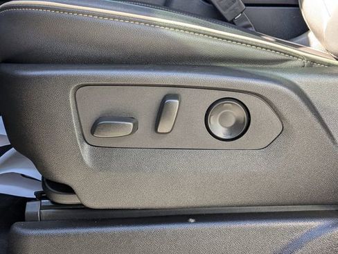 Used 2024 Chevrolet Tahoe Premier image 20