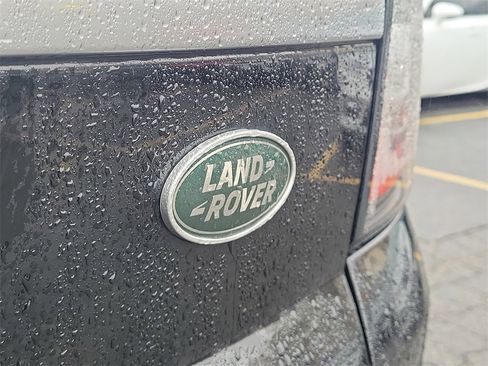 Used 2018 Land Rover Range Rover Sport HSE image 9