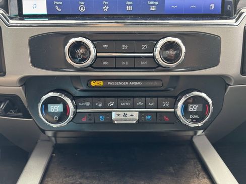 Used 2022 Ford F250 Lariat w/ Tremor Off-Road Package image 25