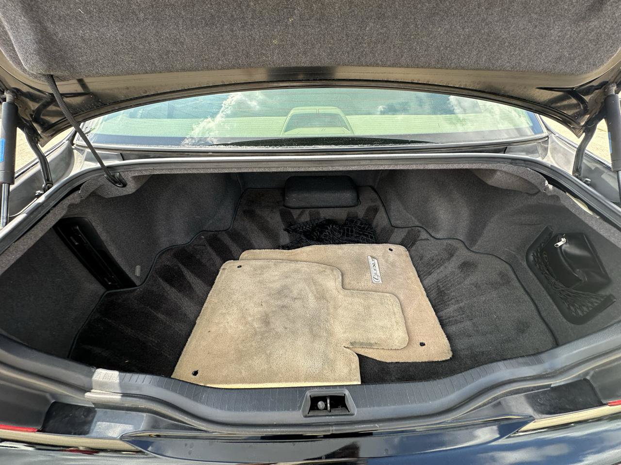 Used 2005 Lexus LS 430 RWD image 58