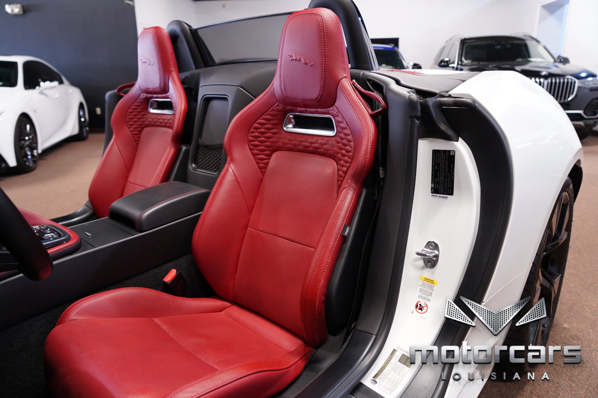 Used 2021 Jaguar F-TYPE R-Dynamic AWD/4WD image 27