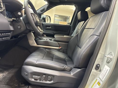 New 2026 Toyota Tundra Platinum image 17