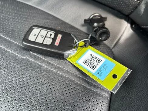 Used 2021 Honda CR-V EX-L image 24