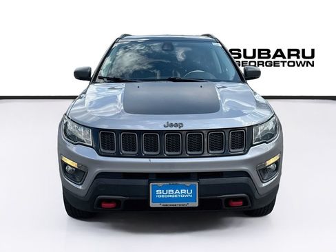 Used 2019 Jeep Compass Trailhawk AWD/4WD image 2