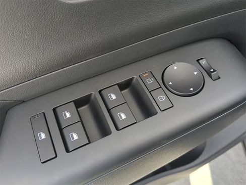 New 2026 Hyundai Kona SE image 20