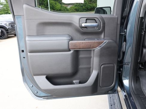 Certified 2020 GMC Sierra 1500 Denali w/ Denali Ultimate Package AWD/4WD image 28