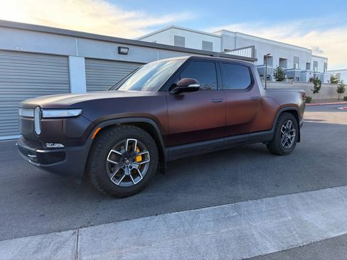 Used 2022 Rivian R1T Launch Edition image 2