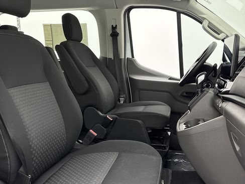 Used 2023 Ford Transit 350 XLT image 30