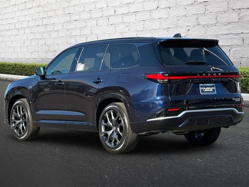 New 2026 Lexus TX 500h AWD image 6