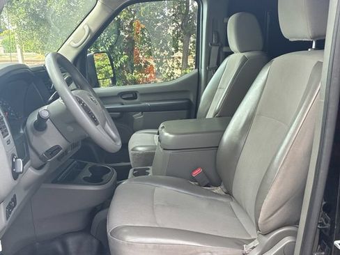 Used 2021 Nissan NV 2500 SV RWD image 10