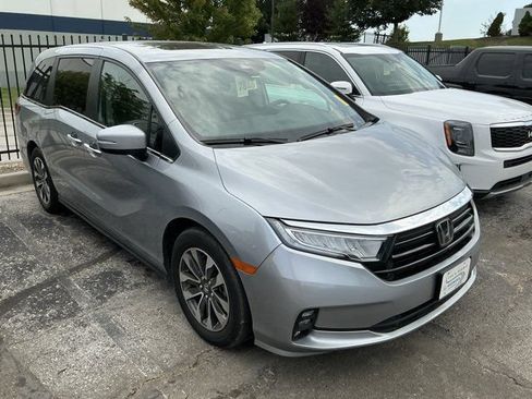 Used 2022 Honda Odyssey EX-L image 6