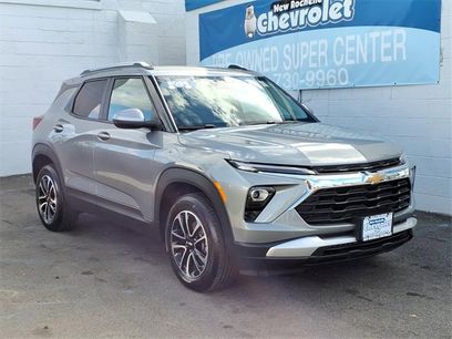 Used 2025 Chevrolet TrailBlazer LT w/ LT Cold Weather Package