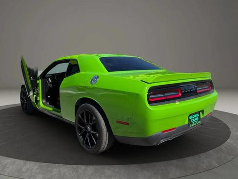 Used 2017 Dodge Challenger GT w/ Driver Convenience Group AWD/4WD image 12