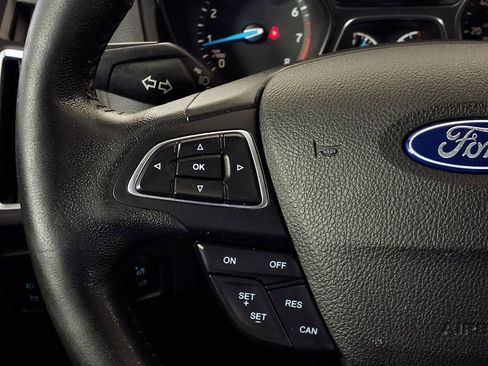 Used 2018 Ford Focus Titanium image 20