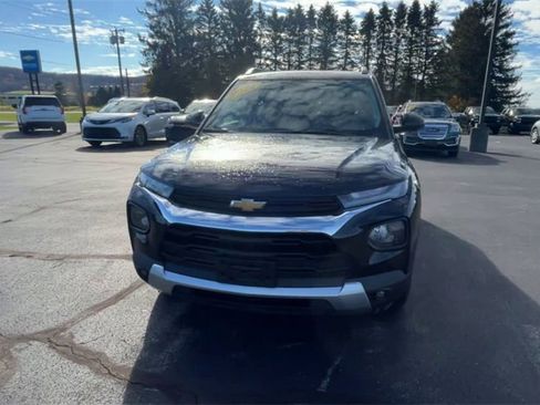 Certified 2022 Chevrolet TrailBlazer LT w/ Driver Confidence Package image 3