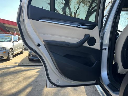 Used 2016 BMW X1 xDrive28i image 24