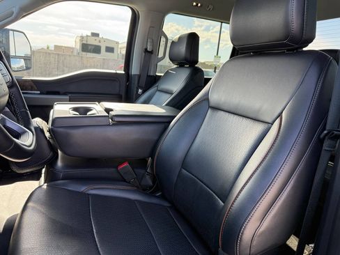 Used 2025 Ford F350 Lariat w/ FX4 Off-Road Package AWD/4WD image 23