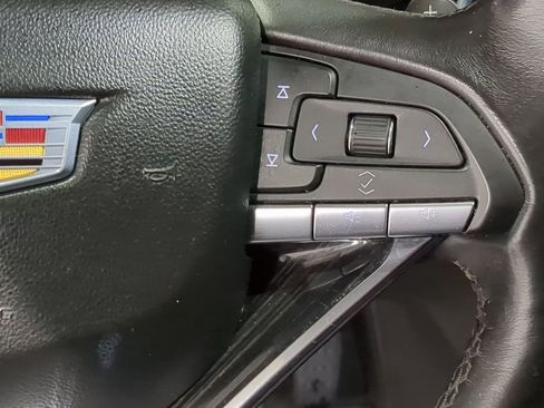 Used 2023 Cadillac XT6 Premium Luxury image 36