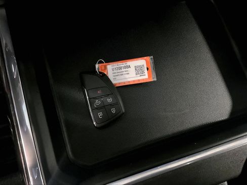 Used 2025 Chevrolet Silverado 2500 LTZ w/ LTZ Premium Package image 31