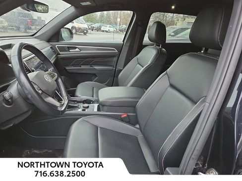 Used 2020 Volkswagen Atlas Cross Sport SEL image 17