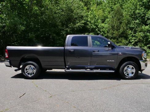 Used 2022 RAM 2500 Big Horn AWD/4WD image 29