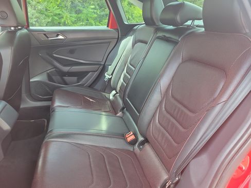 Used 2022 Volkswagen Jetta GLI Autobahn FWD image 16