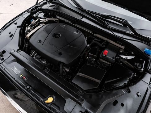 Used 2017 Volvo S90 T6 Momentum w/ Vision Package image 54