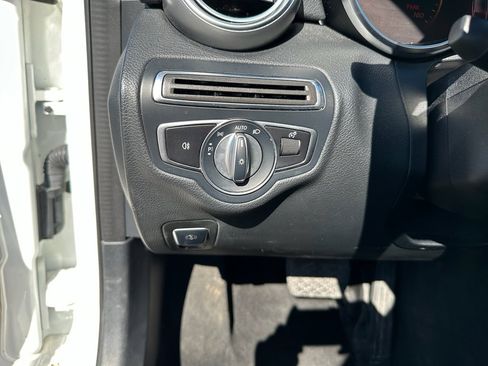 Used 2021 Mercedes-Benz C 300 Sedan w/ Premium Package image 20