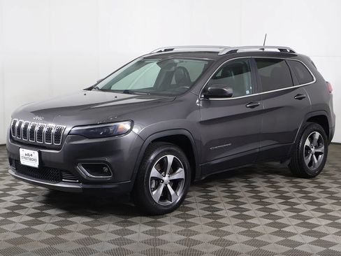 Used 2019 Jeep Cherokee Limited AWD/4WD image 8