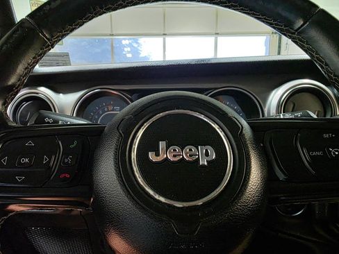 Used 2021 Jeep Gladiator Sport AWD/4WD image 27
