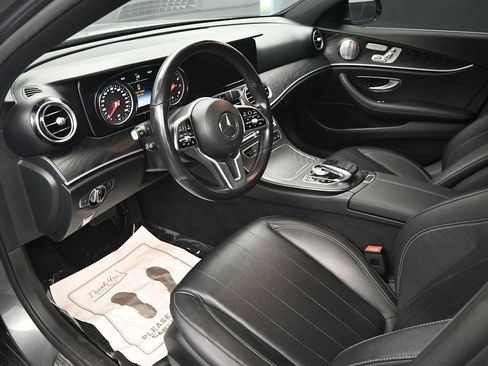 Used 2019 Mercedes-Benz E 300 4MATIC image 11