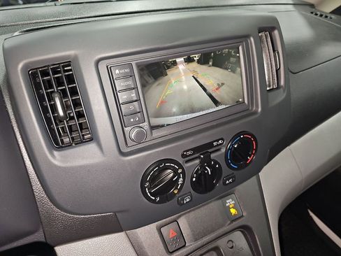 Used 2021 Nissan NV200 SV image 35