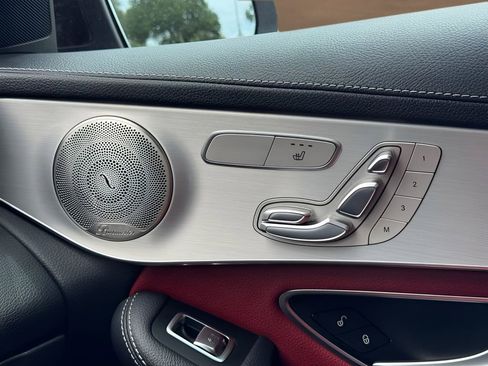 Used 2021 Mercedes-Benz GLC 300 4MATIC Coupe image 33