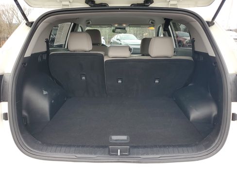 Used 2022 Kia Sportage LX image 8